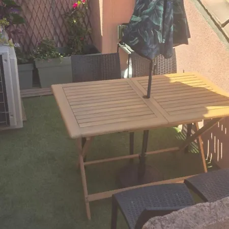 Le Patio شقة ناربون